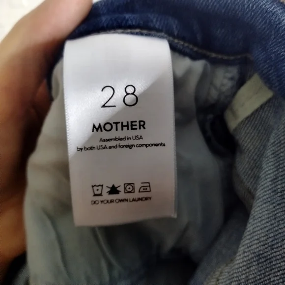 MOTHER THE FLY CUT STUNNER ANKLE FRAY NIGHT ON A SHINY WHITE VESPA sz 28